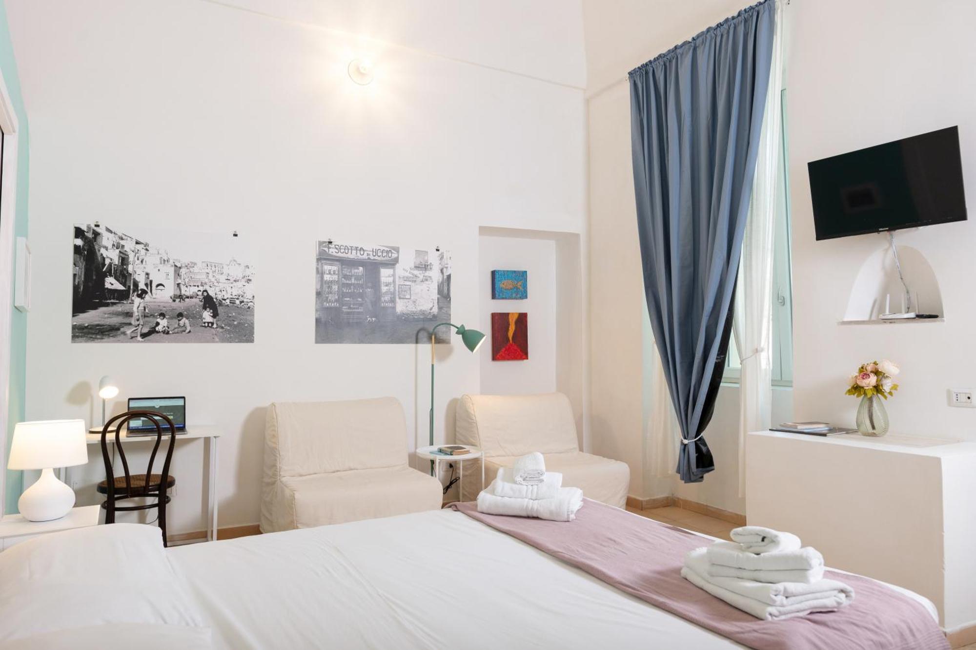 Palazzo Attila - Gioia Apartments โปรชิดา ภายนอก รูปภาพ